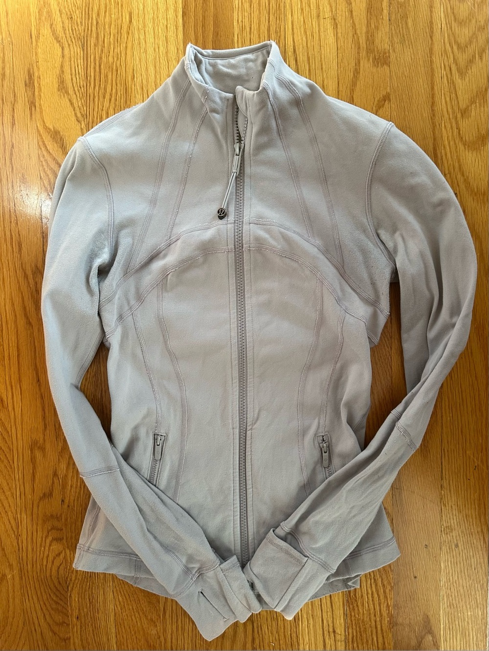 Lululemon define jacket size 4